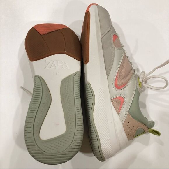 Zara Sneakers, Size 8 (EU39) - Picture 9 of 12